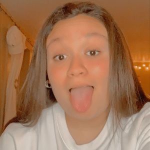 Meet your Posher, Stef